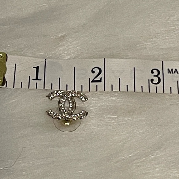 Authentic Chanel 2023 studs! Never worn! Bag included! - Picture 10 of 11